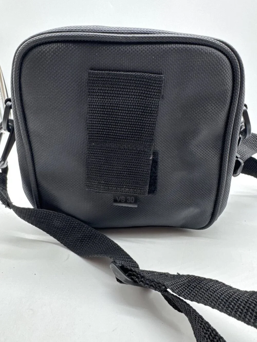 Lowepro VS 30 Black Compact Camera Bag With Adjustable Strap & Zippered Compartm